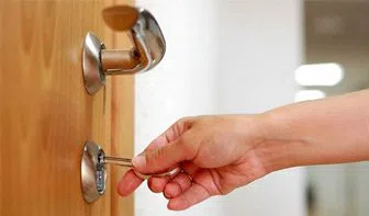 Glendale Arizona Locksmith Glendale, AZ 623-850-5361 - 13-Re-Key-Locks